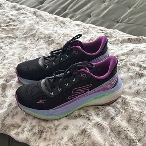 Skechers Women's Black & Purple Propulsion Running Sneakers